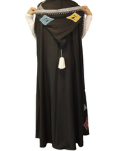 Lade das Bild in den Galerie-Viewer, Elegant Embroidered Cotton Sleeveless Hooded Cloak, Full Length, Multicoloured (One size)
