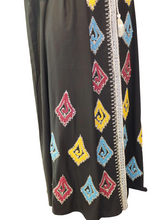 Lade das Bild in den Galerie-Viewer, Elegant Embroidered Cotton Sleeveless Hooded Cloak, Full Length, Multicoloured (One size)
