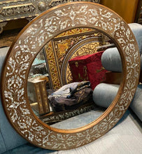 Load image into Gallery viewer, Handcrafted circle mirror
