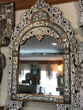 Load image into Gallery viewer, Handcrafted console Table with Mirror full mother of pearl
